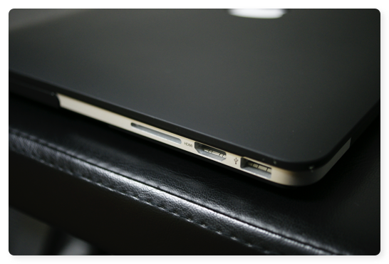 MBP13Cover 010