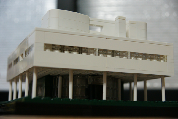 LEGO: 21014 Villa Savaye を組みました