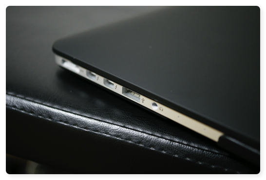 MBP13Cover 011